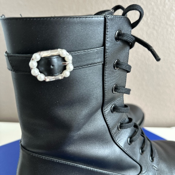 Stuart Weitzman  feminine DAZZLE BOOTIE with pearls - Picture 11 of 16